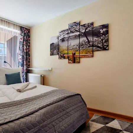 Apartment Spoko, Basen, Sauna, Aneks Kuchenny, Morze 300m Kolobrzeg